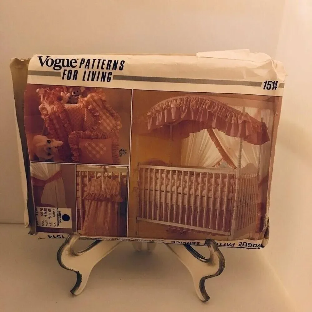 #1514 Vogue Nursery sewing pattern layette crib blanket bumper guard, pillow NOS